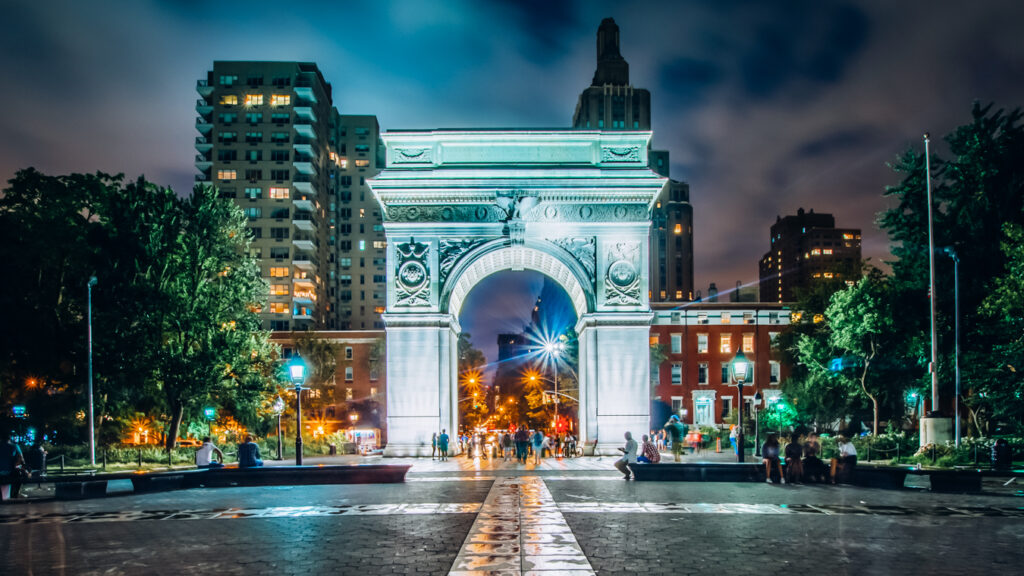 Washington Arch in Greenwich Village at night