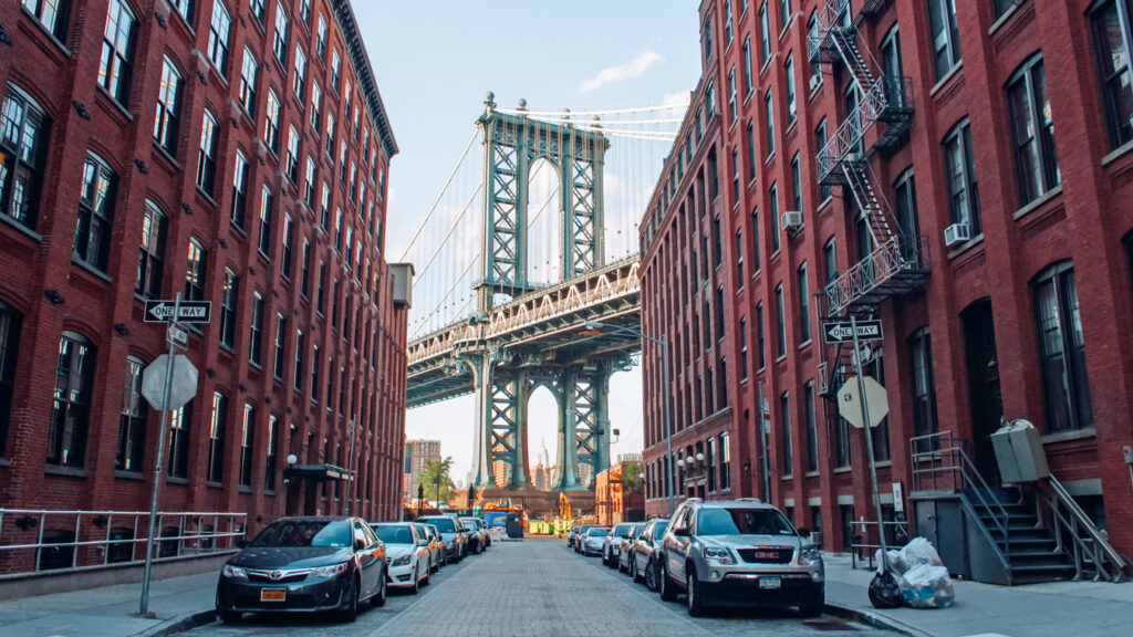 Things to do alone in Brooklyn, NYC